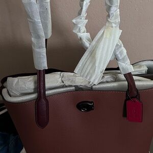 Chic Coach Tan Leather Tote Bag